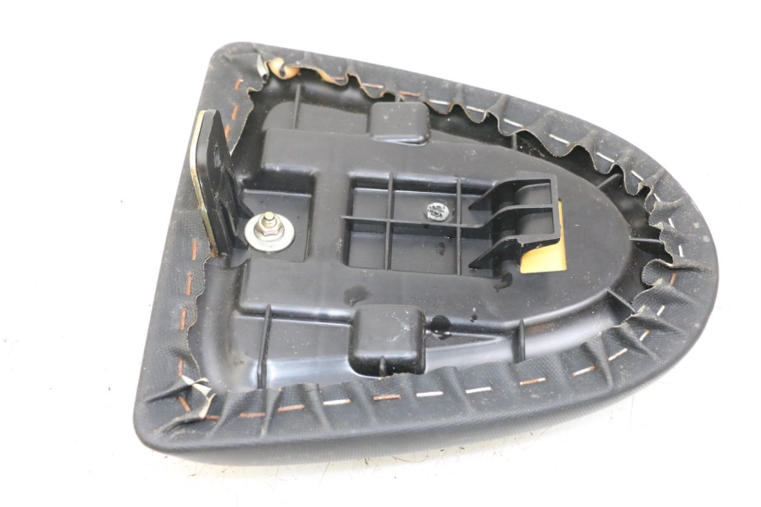 photo de REAR SEAT DAELIM A-FOUR 2T 50 (2005 - 2012) - Zoom on usage condition