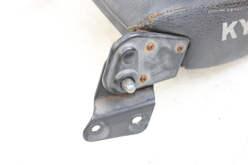 photo de REAR SEAT KYMCO AGILITY 4T 50 (2005 - 2018) - Component detail
