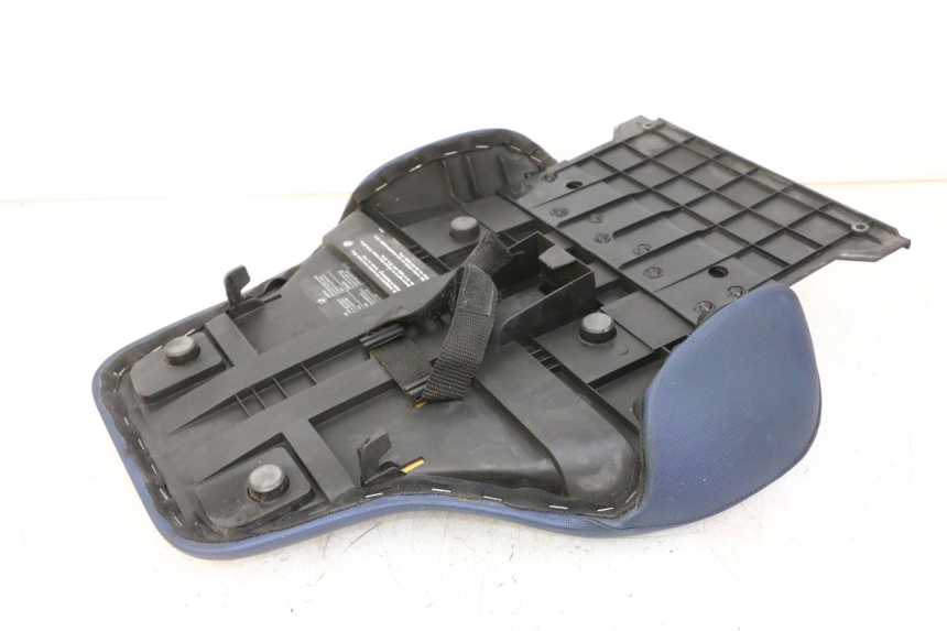 photo de REAR SEAT BMW C1 125 (2000 - 2003) - Checked used part