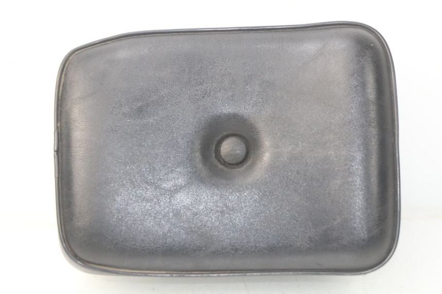 photo de REAR SEAT HONDA CA REBEL 125 (1995 - 2001) - Component detail