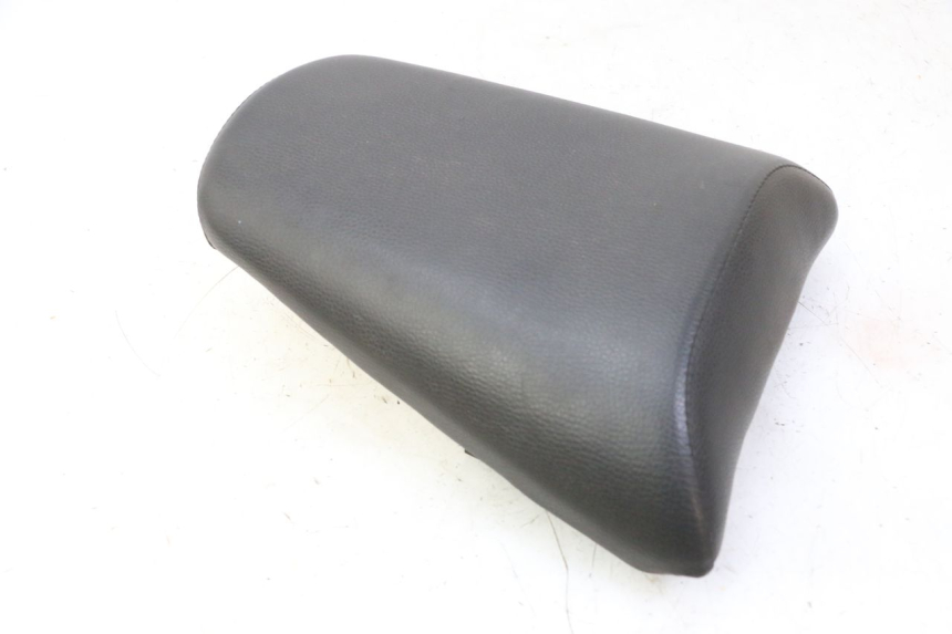photo de REAR SEAT HONDA CBF 125 (2009 - 2015) - Additional view of the item