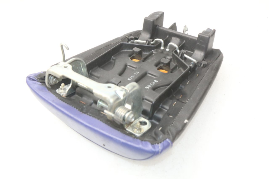 photo de REAR SEAT HONDA CBR 919 RR FIREBLADE 900 (1998 - 1999) - Checked used part