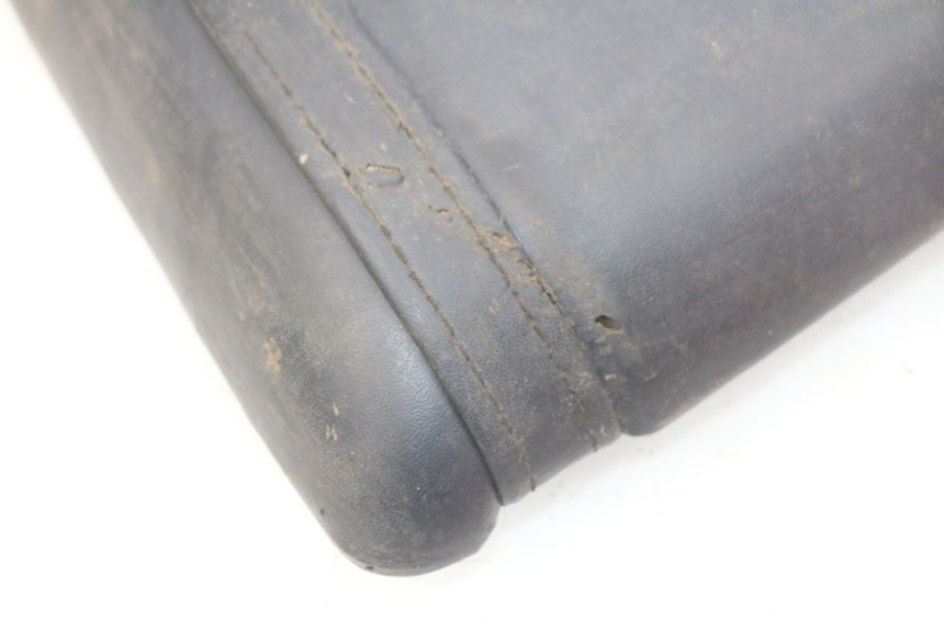 photo de REAR SEAT HONDA CBR RR FIREBLADE 900 (1992 - 1994) - Alternative perspective