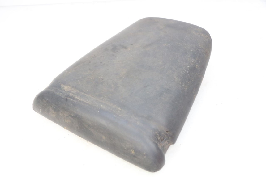 photo de REAR SEAT HONDA CBR RR FIREBLADE 900 (1992 - 1994) - Technical close-up