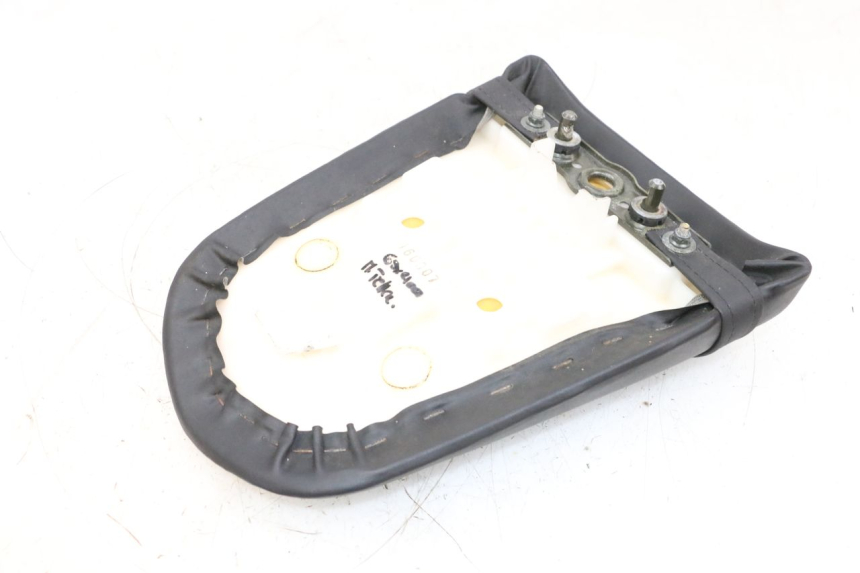 photo de REAR SEAT SUZUKI GSXR GSX-R 1000 (2003 - 2004) - Alternative perspective