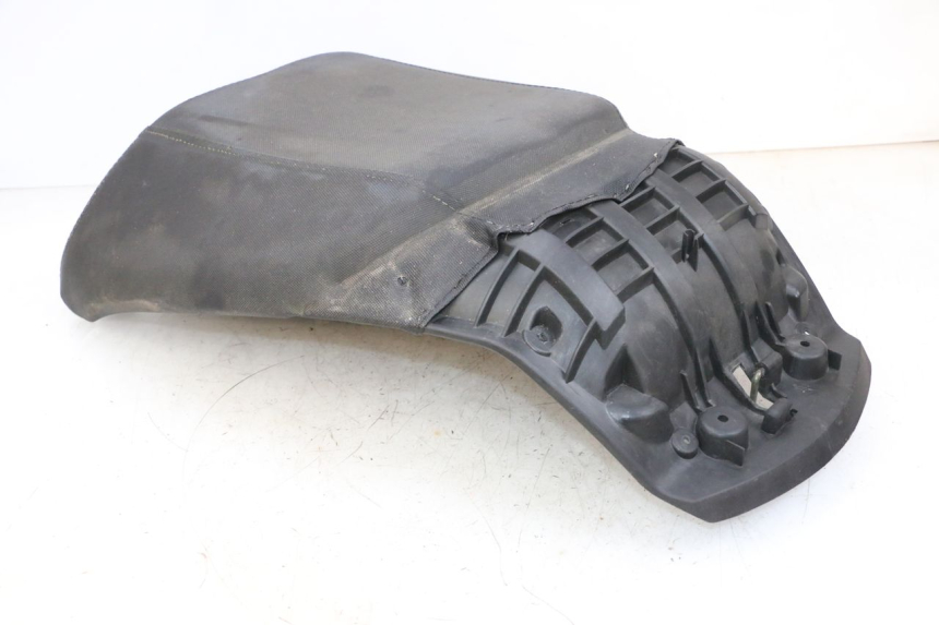 photo de REAR SEAT JM MOTORS GTS 125 (2015 - 2019) - Markings and original references