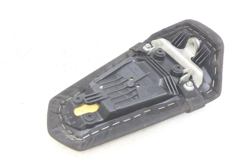 photo de REAR SEAT YAMAHA MT ABS 125 (2014 - 2018) - Component detail