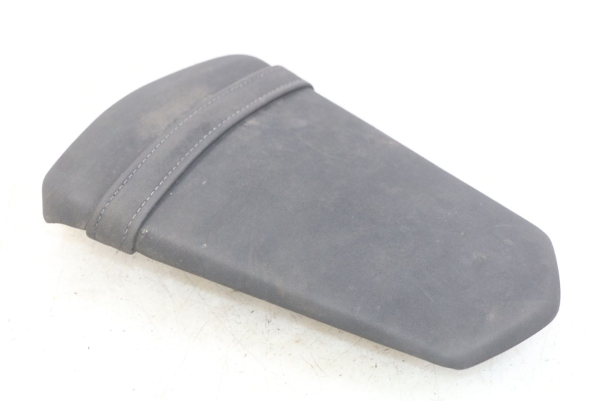 photo de REAR SEAT YAMAHA MT ABS 125 (2014 - 2018) - Fixing points details