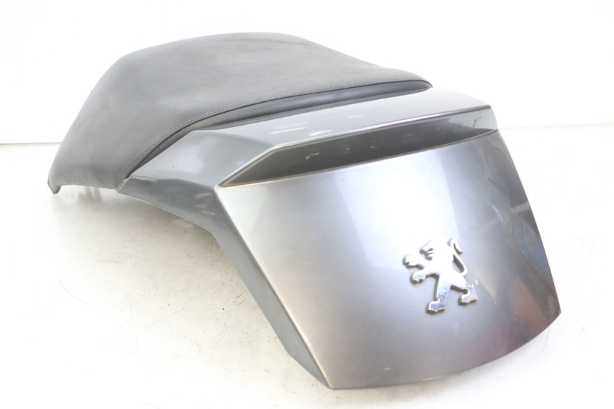 photo de REAR SEAT PEUGEOT SATELIS 125 (2010 - 2012) - Checked used part