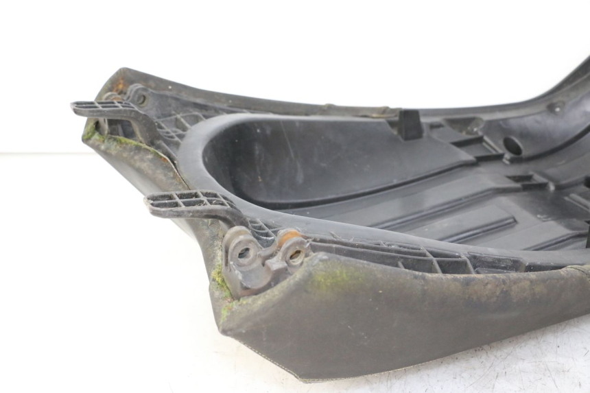 photo de REAR SEAT PEUGEOT SATELIS 125 (2013 - 2018) - Alternative perspective