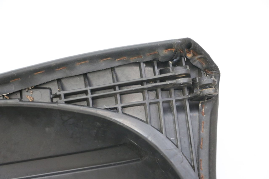 photo de REAR SEAT PEUGEOT SATELIS COMPRESSOR K15 125 (2006 - 2009) - Product overview