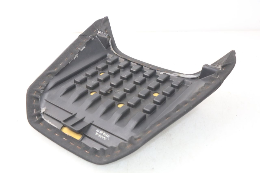 photo de REAR SEAT DAELIM S2 FI 125 (2008 - 2017) - Fixing points details