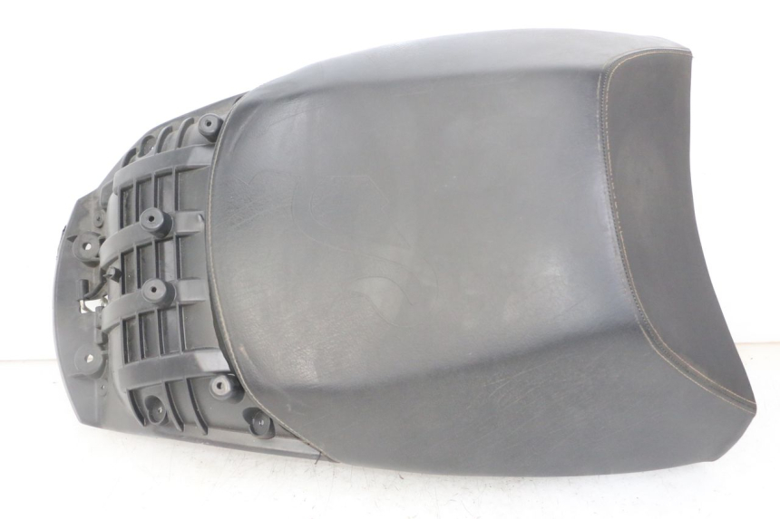 photo de REAR SEAT PEUGEOT SATELIS COMPRESSOR K15 125 (2006 - 2009) - Main view