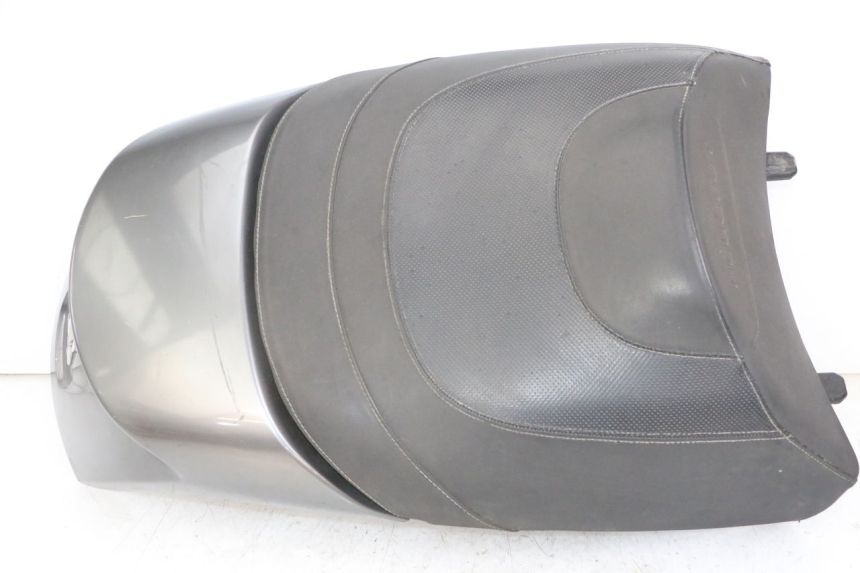 photo de REAR SEAT PEUGEOT SATELIS 125 (2013 - 2018) - Main view