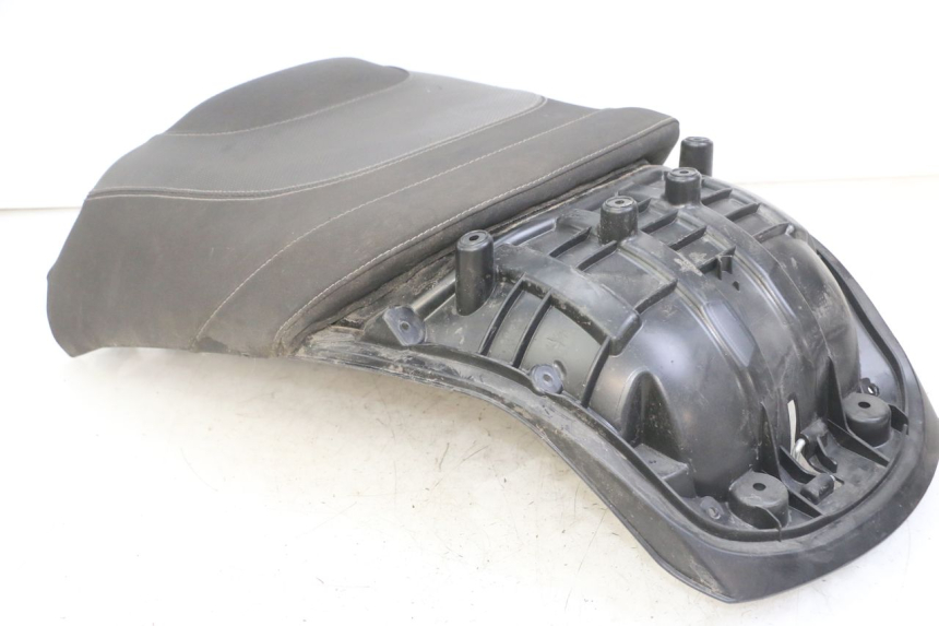 photo de REAR SEAT PEUGEOT SATELIS 125 (2013 - 2018) - Checked used part