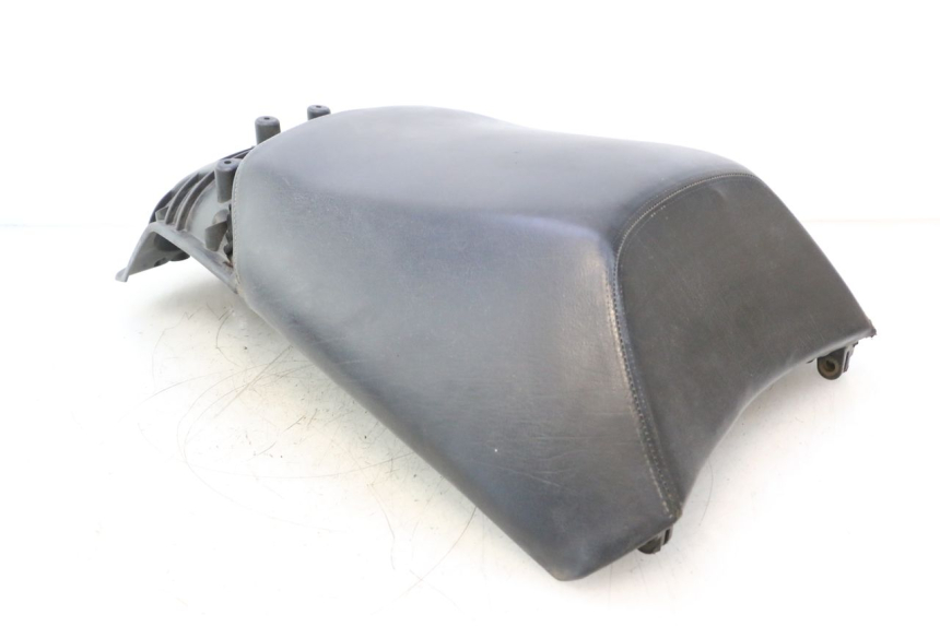 photo de REAR SEAT PEUGEOT SATELIS 125 (2006 - 2009) - Product overview