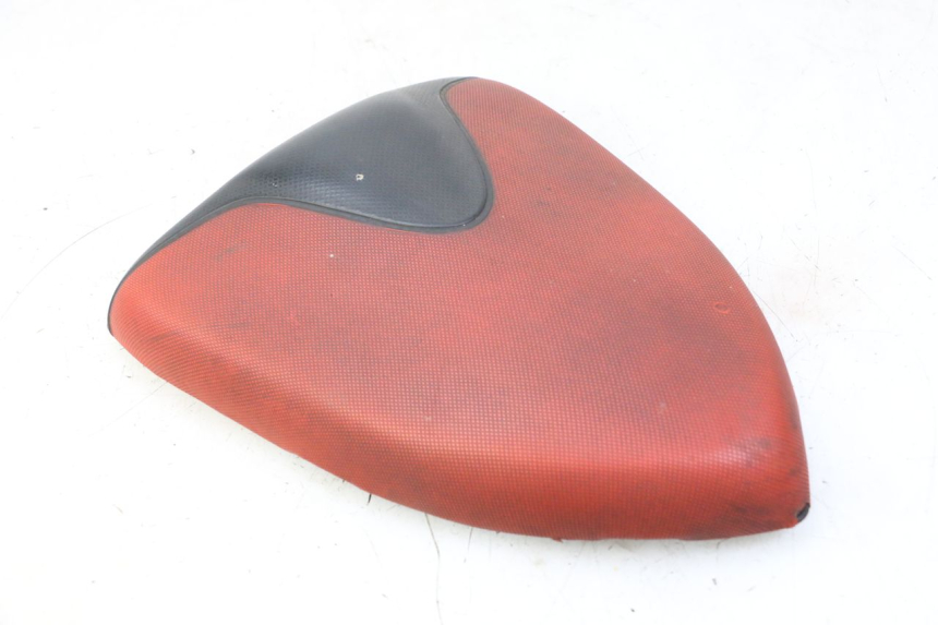 photo de REAR SEAT APRILIA SR R 2T LC 50 (2018 - 2021) - Fixing points details