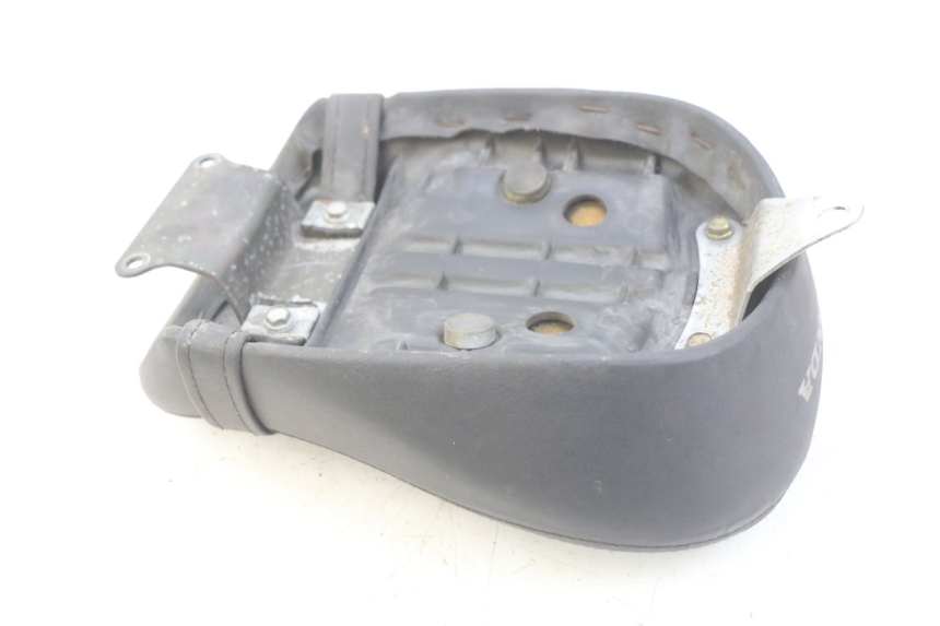 photo de REAR SEAT HONDA VT C SHADOW 125 (1999 - 2007) - Component detail
