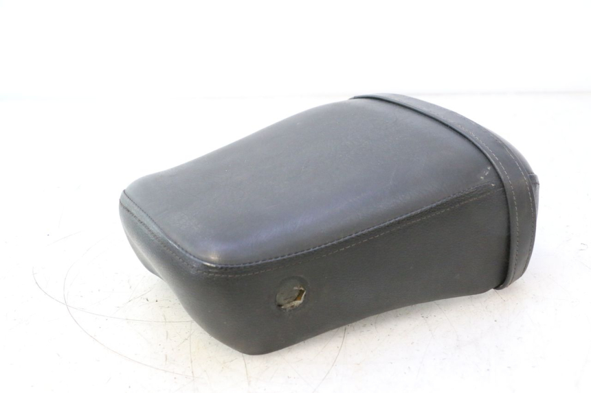 photo de REAR SEAT YAMAHA XV VIRAGO 535 (1988 - 2004) - Fixing points details
