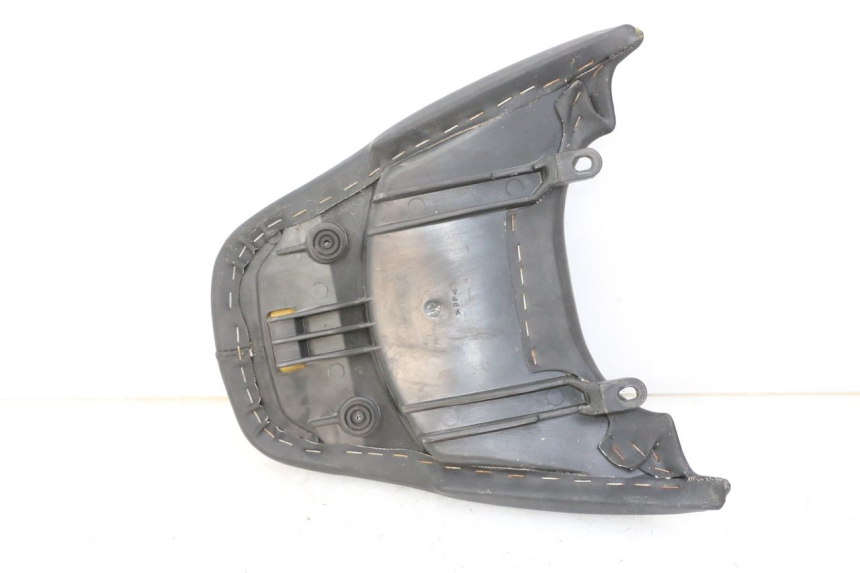 photo de REAR SEAT YAMAHA YP MAJESTY 125 (2007 - 2010) - Alternative perspective