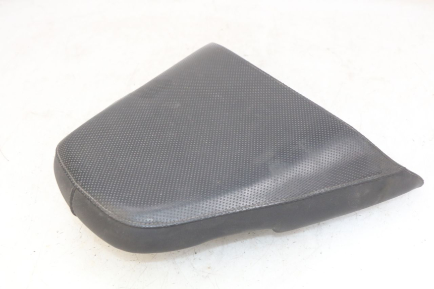 photo de REAR SEAT YAMAHA YP MAJESTY 125 (2007 - 2010) - Product overview