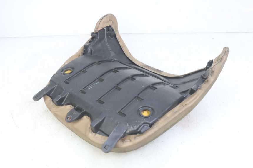 photo de REAR SEAT YAMAHA YP MAJESTY 400 (2004 - 2008) - Alternative perspective