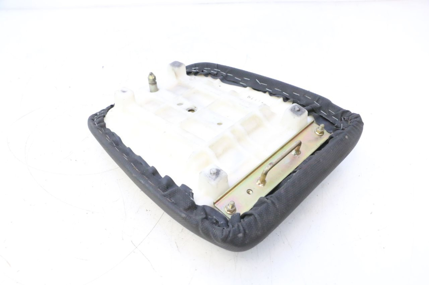 photo de REAR SEAT KAWASAKI ZX-6R ZX6R 600 (1995 - 1997) - Component detail