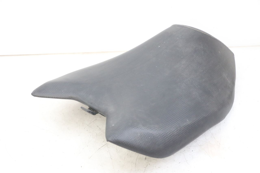 photo de FRONT SEAT YAMAHA AEROX 2T 50 (2013 - 2017) - Checked used part
