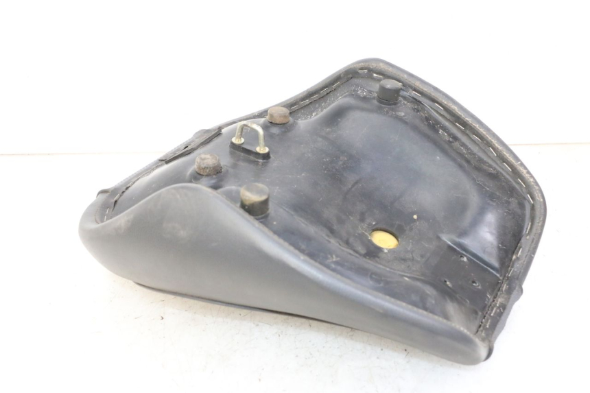 photo de FRONT SEAT APRILIA CLASSIC 125 (1995 - 2001) - Component detail
