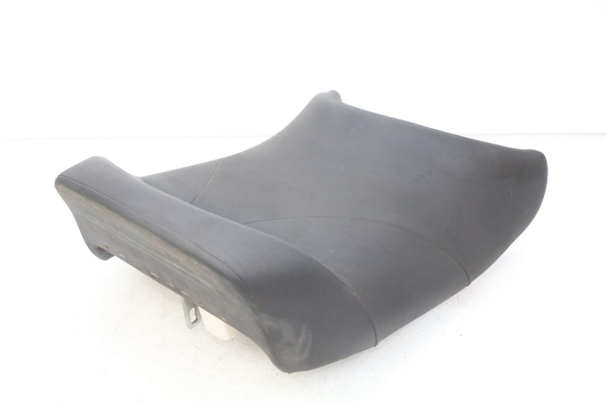 photo de FRONT SEAT YAMAHA FJR ABS 1300 (2016 - 2020) - Fixing points details