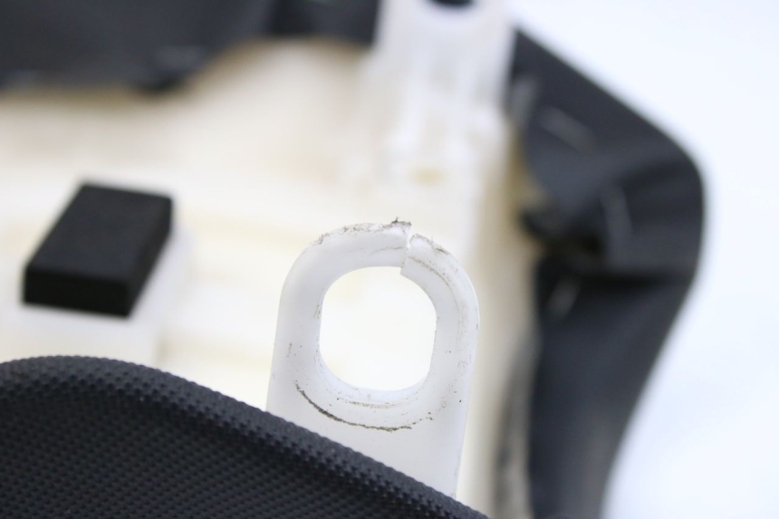 photo de FRONT SEAT SUZUKI GSX-R GSXR 750 (2011 - 2016) - Alternative perspective