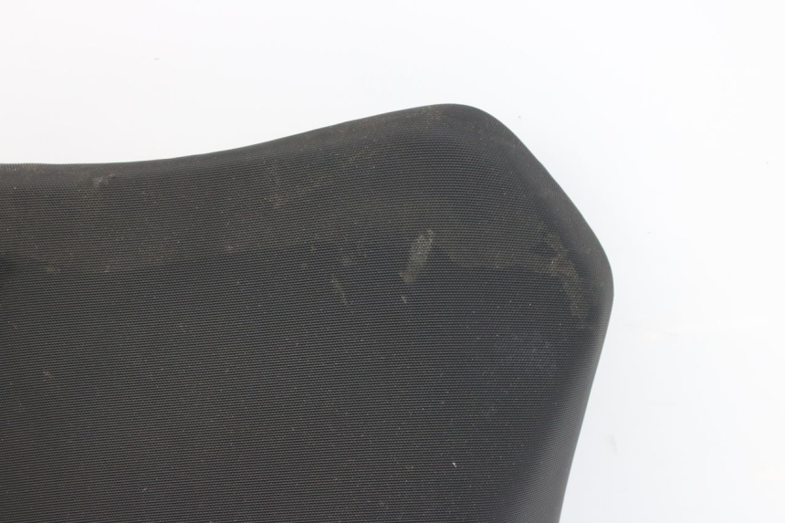 photo de FRONT SEAT SUZUKI GSX-R GSXR 750 (2011 - 2016) - Fixing points details