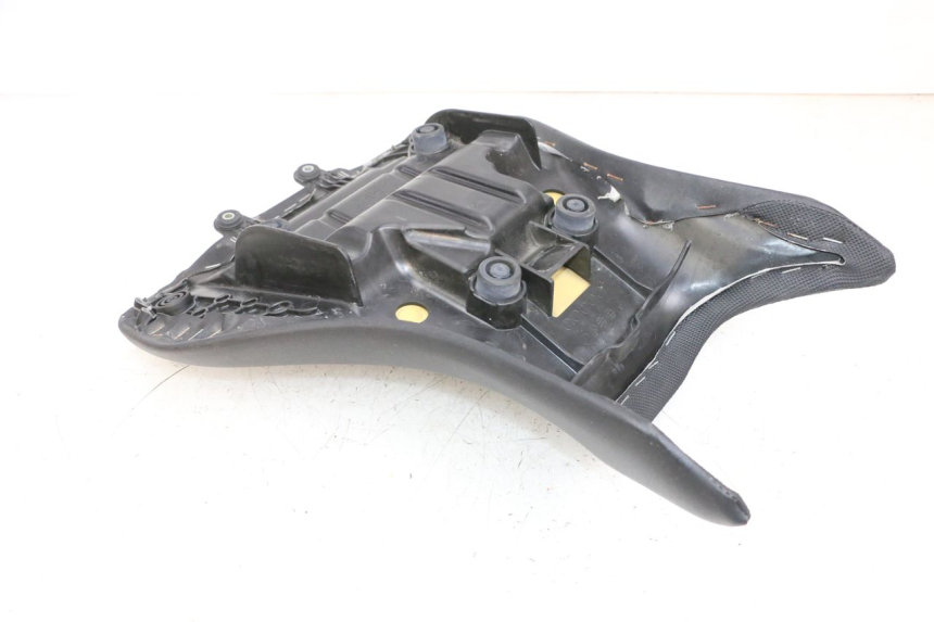 photo de FRONT SEAT YAMAHA MT-07 MT07 ABS 700 (2018 - 2020) - Zoom on usage condition