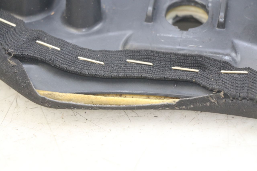 photo de FRONT SEAT YAMAHA MT ABS 125 (2014 - 2018) - Technical close-up