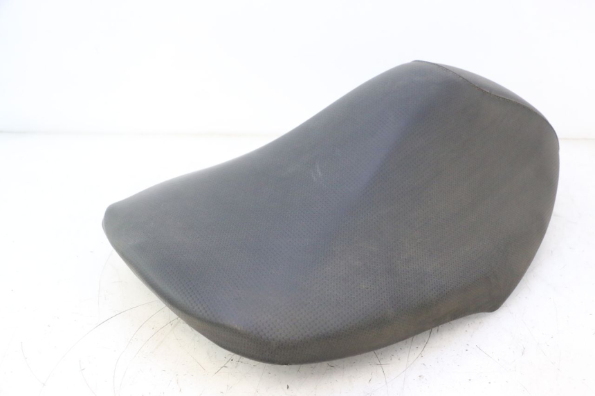 photo de FRONT SEAT MBK NITRO 50 (2004 - 2008) - Fixing points details