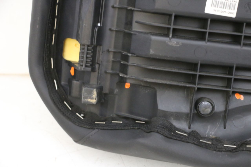 photo de FRONT SEAT BMW R GS 1250 (2021 - 2024) - Focus on structure