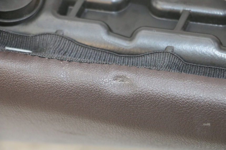 photo de FRONT SEAT ROYAL ENFIELD HYMALAYAN 410 (2016 - 2023) - Component detail