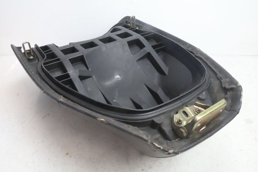 photo de FRONT SEAT DAELIM S2 125 (2006 - 2007) - Component zoom
