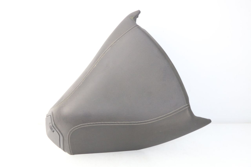 photo de FRONT SEAT PEUGEOT SATELIS 300 (2012 - 2015) - Zoom on usage condition