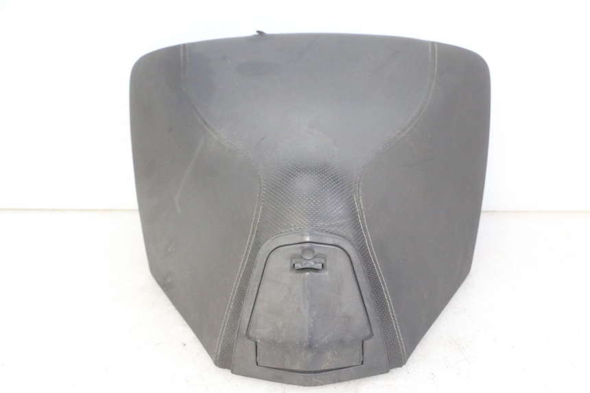 photo de FRONT SEAT PEUGEOT SATELIS 125 (2013 - 2018) - Supplementary product photo