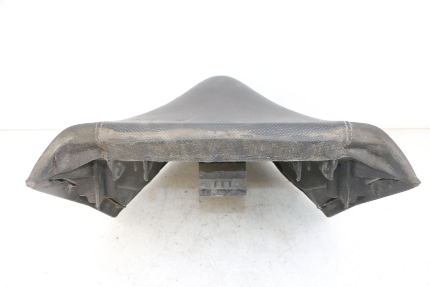 photo de FRONT SEAT PEUGEOT SATELIS 125 (2013 - 2018) - Technical close-up