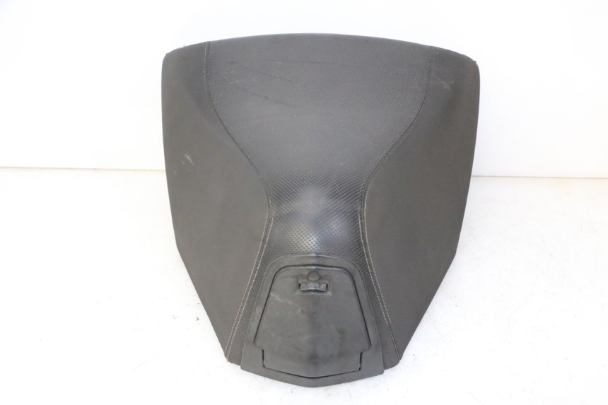 photo de FRONT SEAT PEUGEOT SATELIS 125 (2010 - 2012) - Supplementary product photo