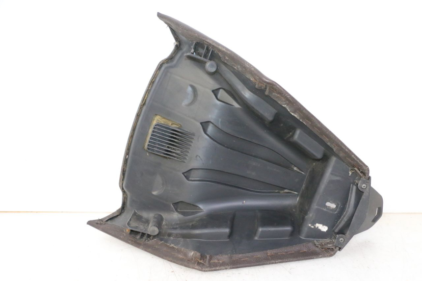 photo de FRONT SEAT PEUGEOT SATELIS 125 (2006 - 2009) - Alternative perspective