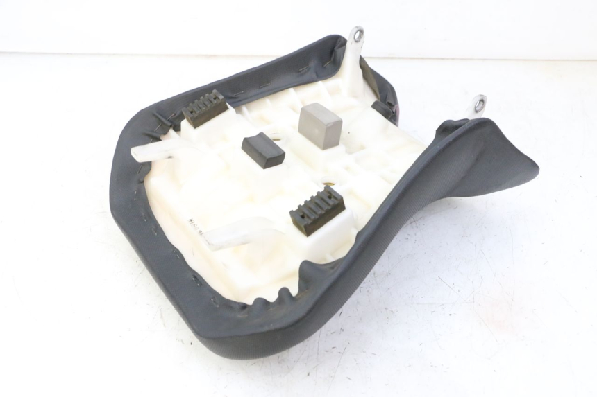 photo de FRONT SEAT SUZUKI SV S 650 (2003 - 2009) - Product overview