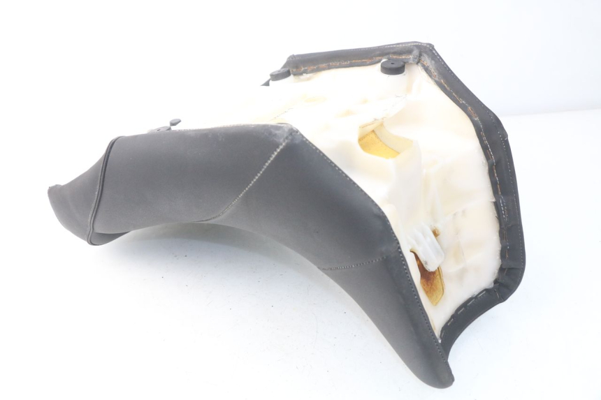 photo de FRONT SEAT YAMAHA TDM ABS 900 (2002 - 2014) - Surface and material condition