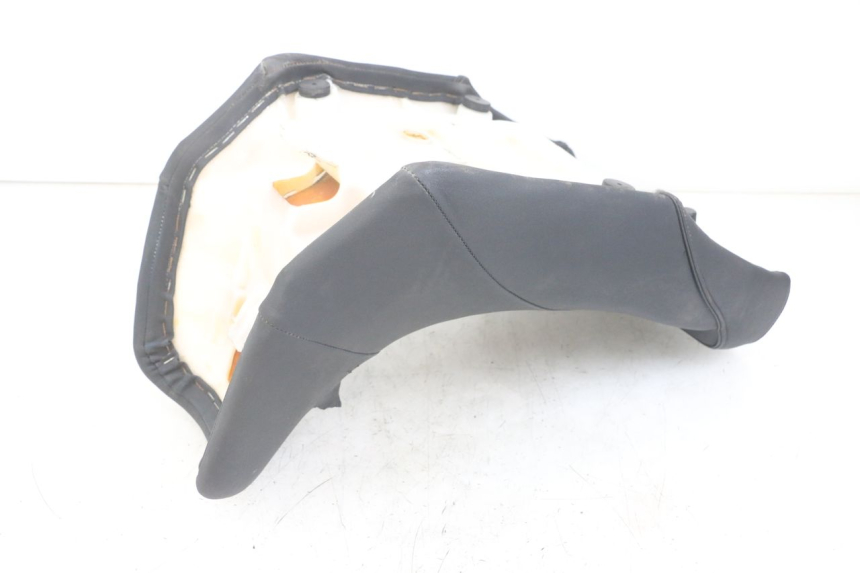 photo de FRONT SEAT YAMAHA TDM ABS 900 (2002 - 2014) - Component detail