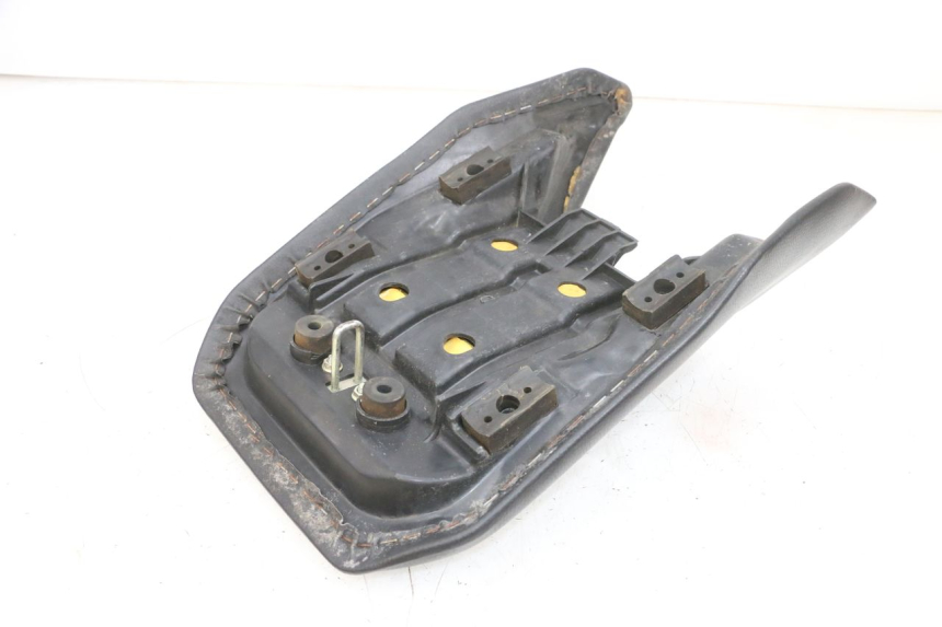 photo de FRONT SEAT DAELIM VJ ROADWIN FI 125 (2008 - 2017) - Zoom on usage condition