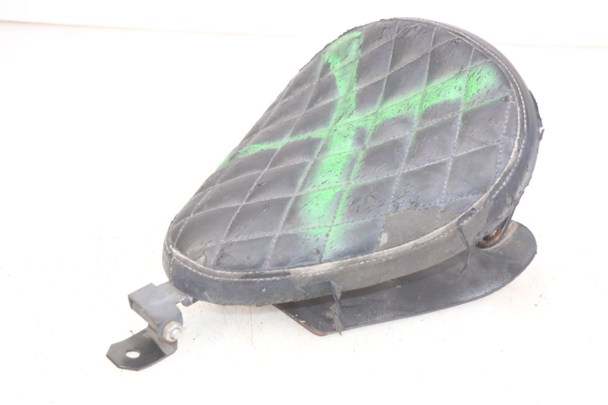 photo de FRONT SEAT DAELIM VL DAYSTAR 125 (2000 - 2011) - Checked used part