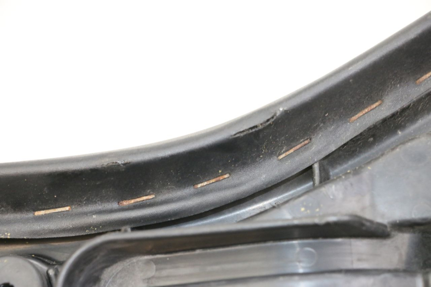 photo de FRONT SEAT YAMAHA FZ1 FAZER 1000 (2007 - 2009) - Zoom on usage condition