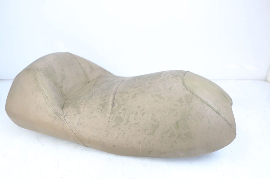 photo de FRONT SEAT YAMAHA YP MAJESTY 400 (2004 - 2008) - Component detail